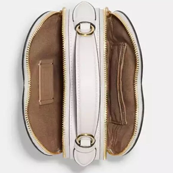 Coach - Heart Crossbody In Signature Canvas (NWT) - Picture 3 of 4